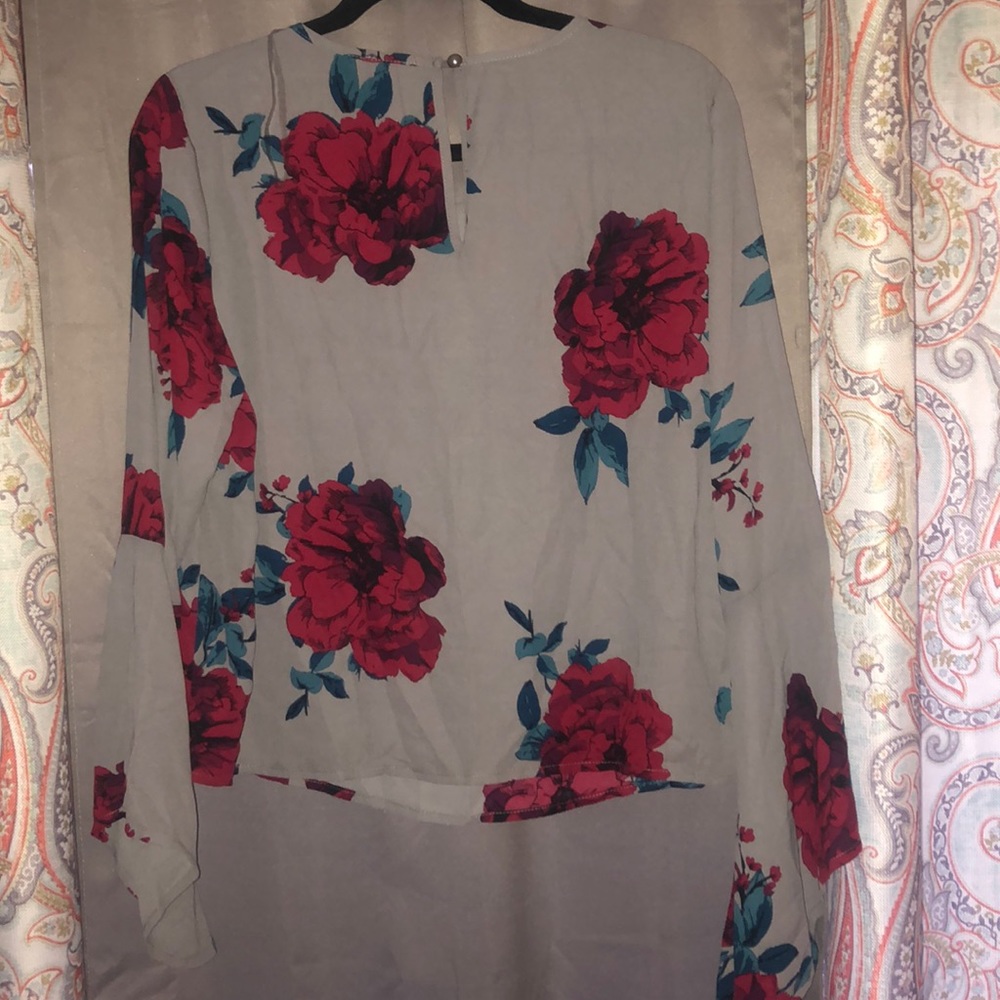 Charlotte Russe Blouse - Picture 5 of 6